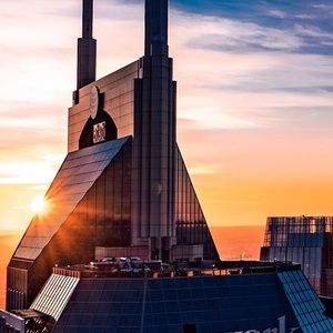 Meet your Posher, Bennie